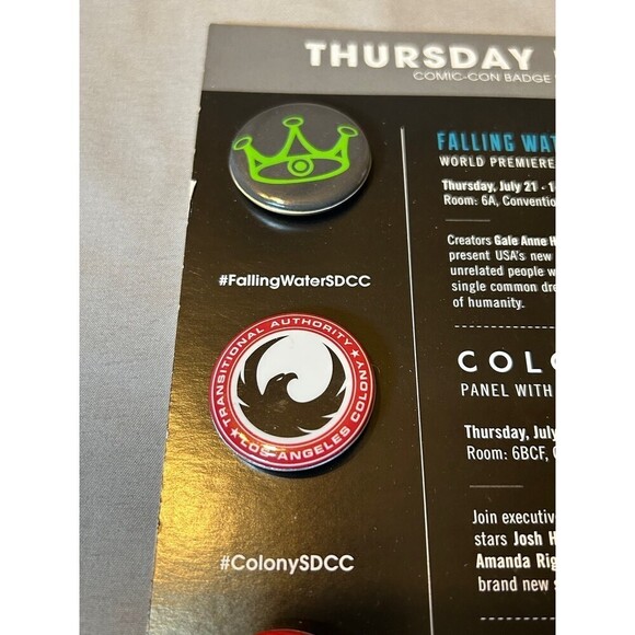USA Network Comic-Con Badge Holders Limited Exition Collectors Buttons / Pins - Picture 3 of 5
